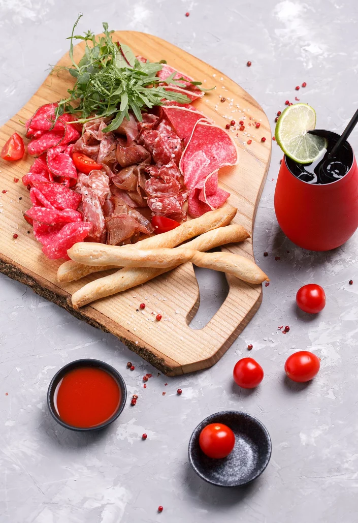 Hochwertige Food- und Interieurfotografie für Social-Media-Content eines Restaurants